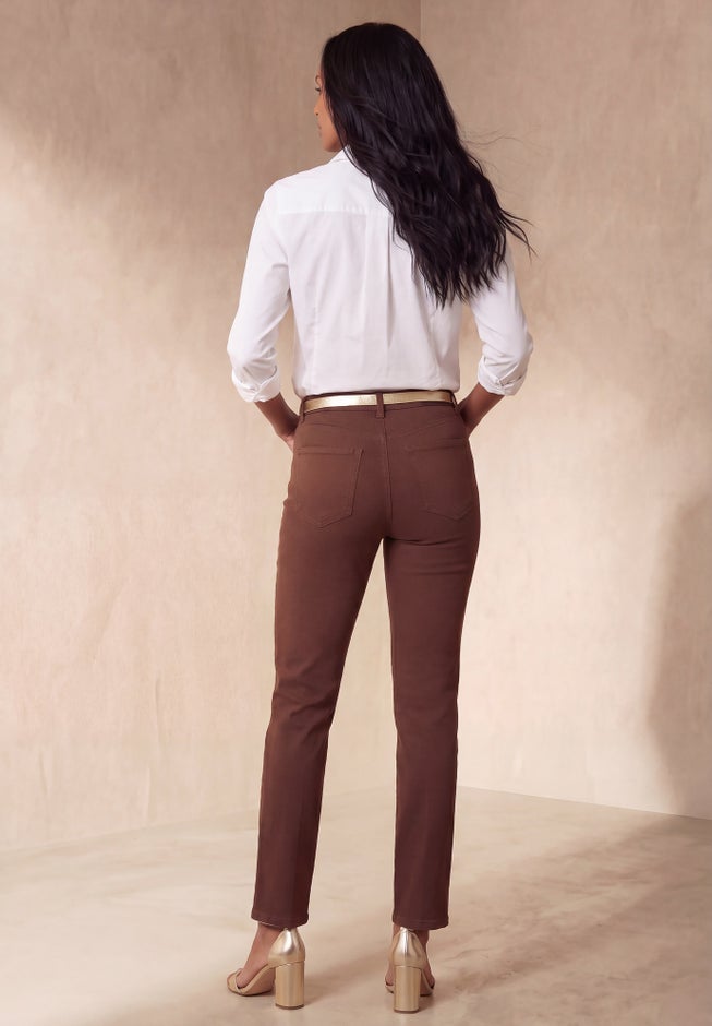 True Fit Stretch Denim Straight Leg Jean image number 2