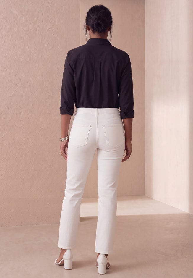 True Fit Stretch Denim Straight Leg Jean image number 2