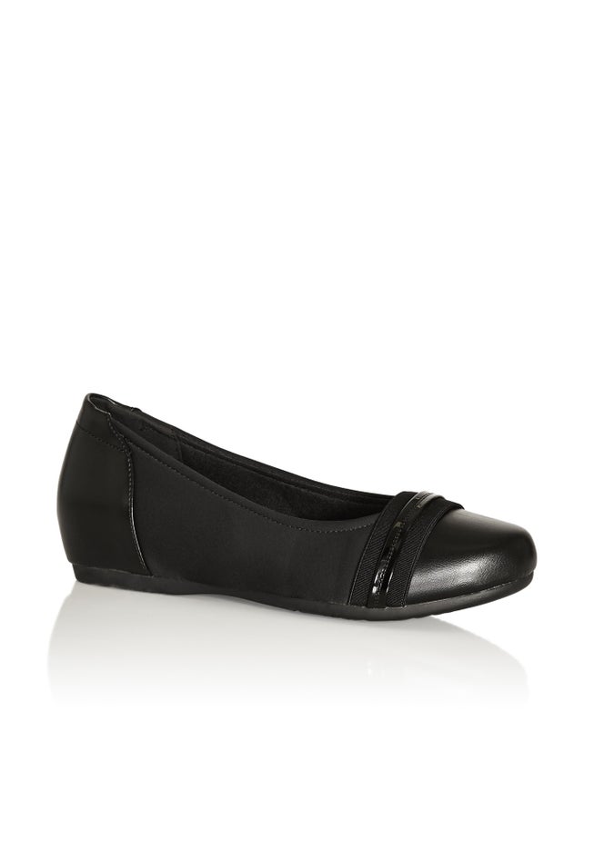 Marlie Ballet Flat image number null