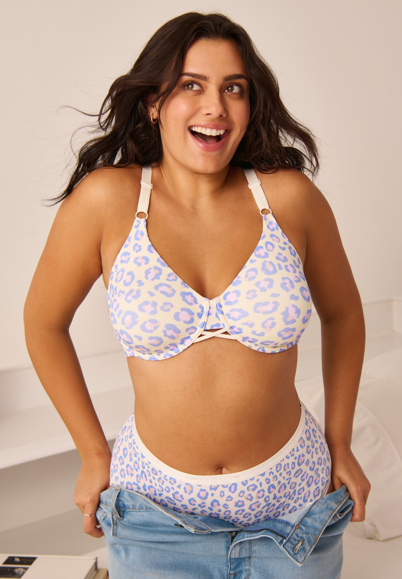 Back Smoother Bra image number 5