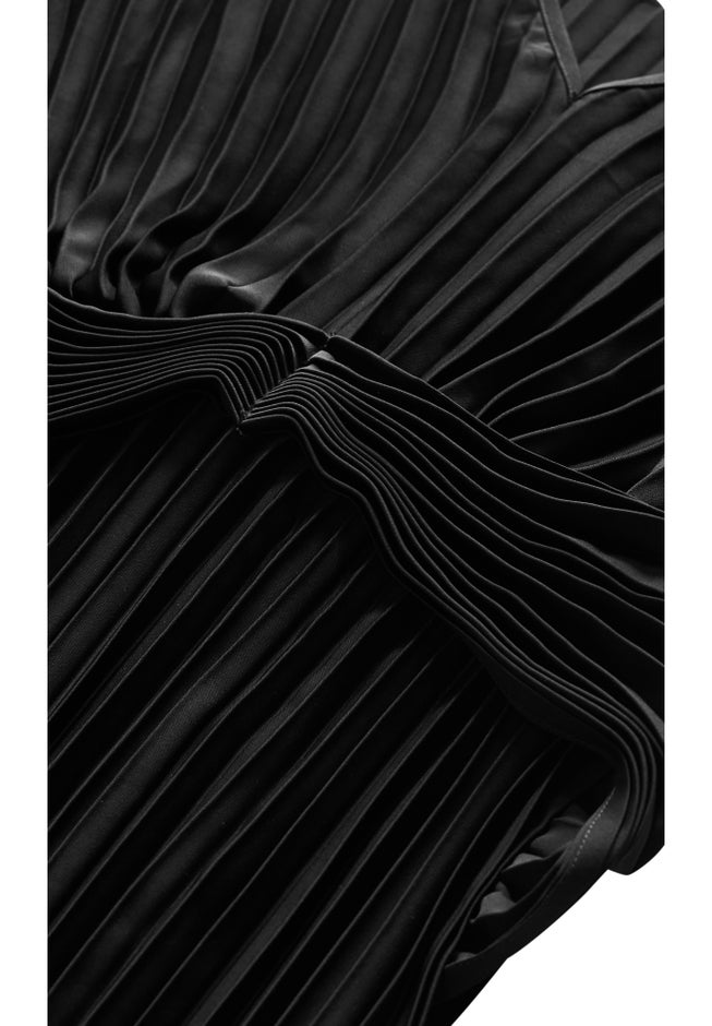 Eve Pleat Dress image number 5
