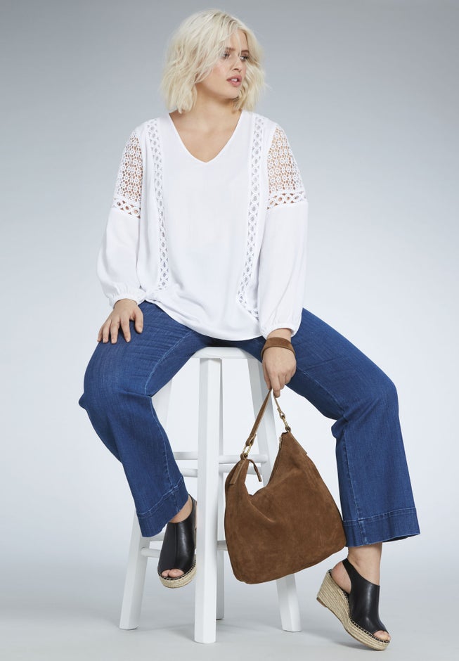 High-Waist Wide Leg Jeans image number 4