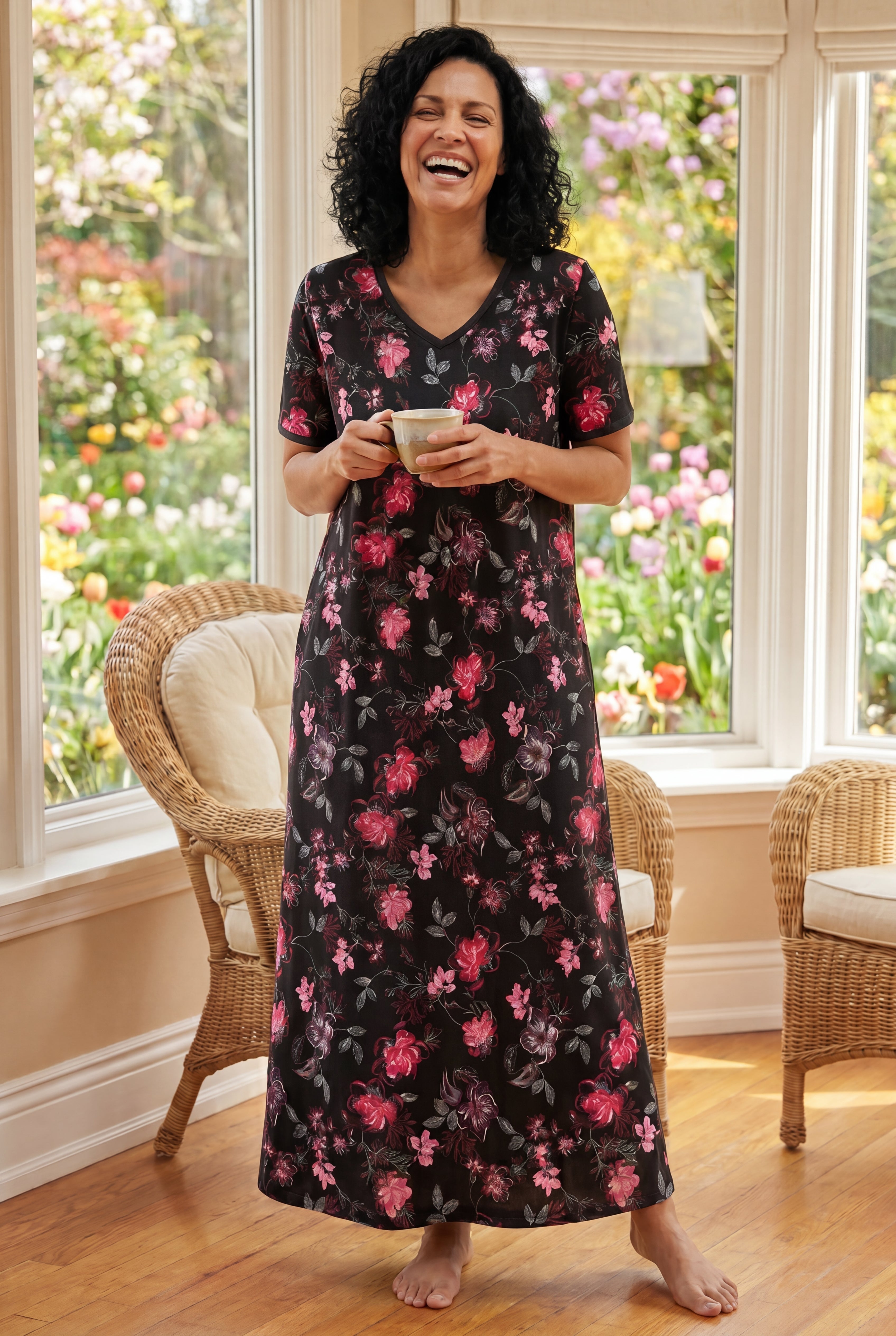 V-Neck Short Sleeve Maxi Lounger image number 0