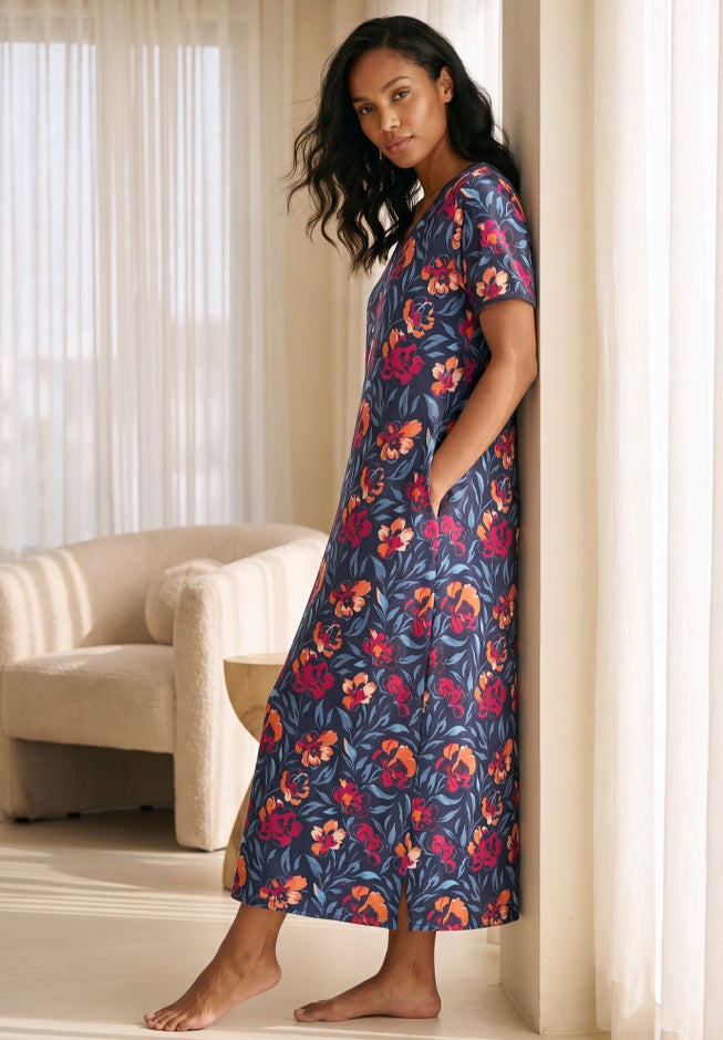 V-Neck Short Sleeve Maxi T-Shirt Lounger image number 2