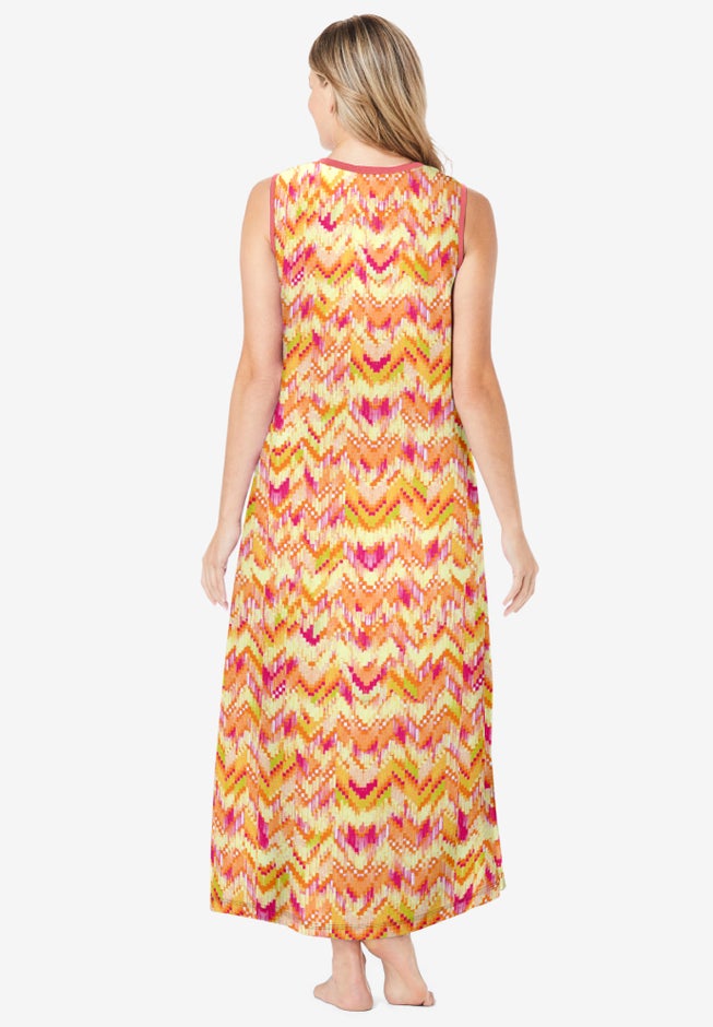 Trapeze V-Neck Lounger image number 1