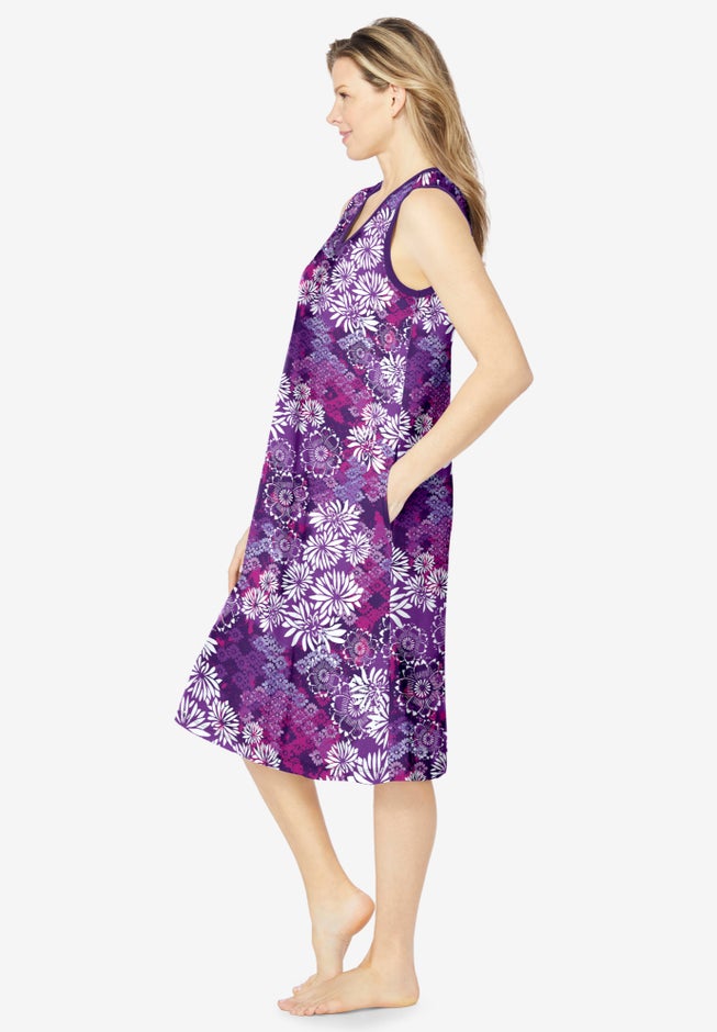 Trapeze V-Neck Short Lounger image number 2