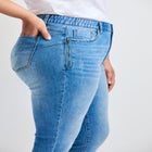 La Luna Zip Detail Skinny Jean image number null