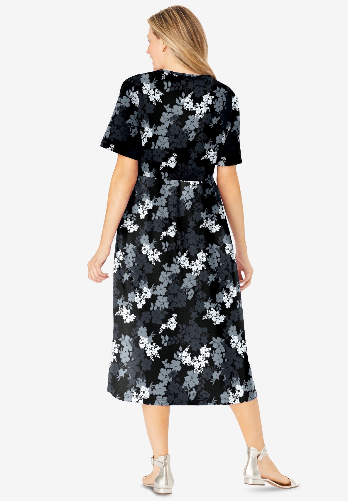 Button-Front Essential Dress image number 1