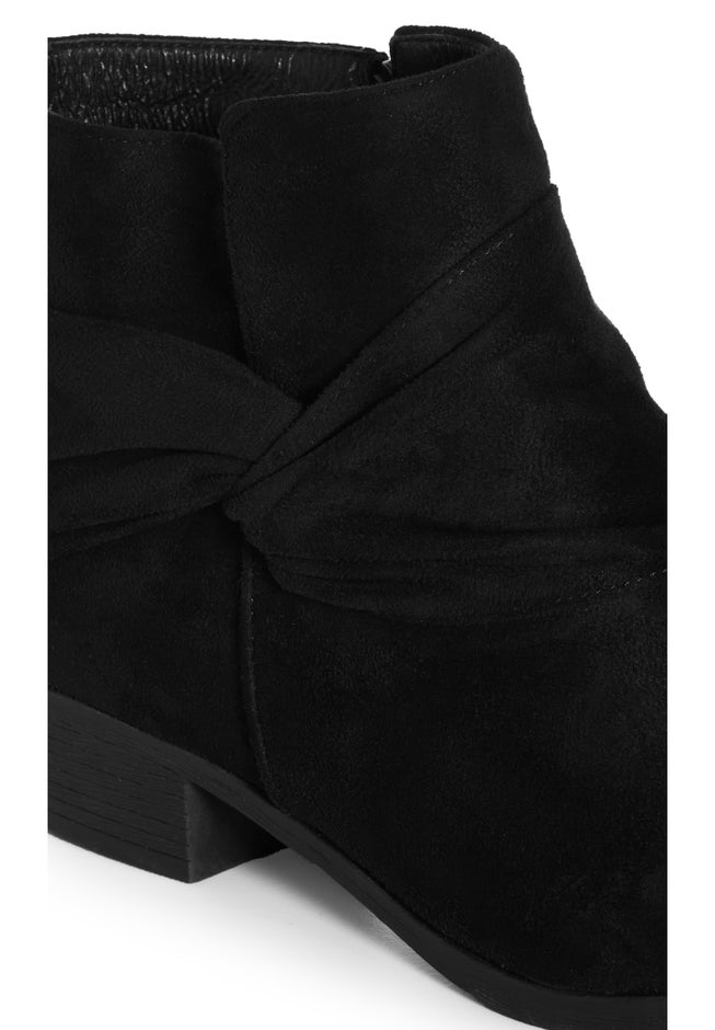 Finula Ankle Boot image number null