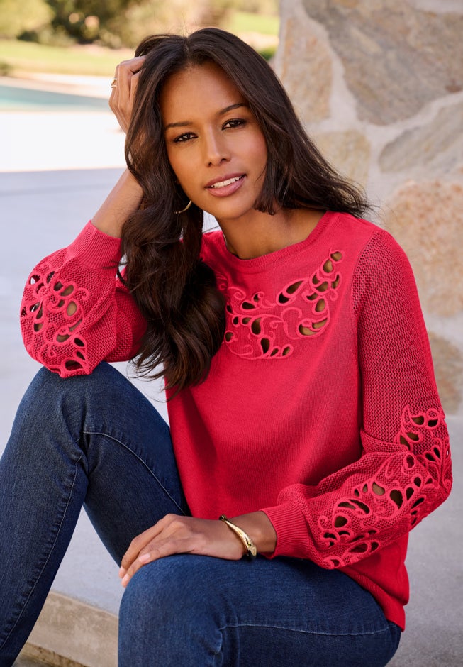 Plus Size Pullover Sweater with Cutout Detail image number 3