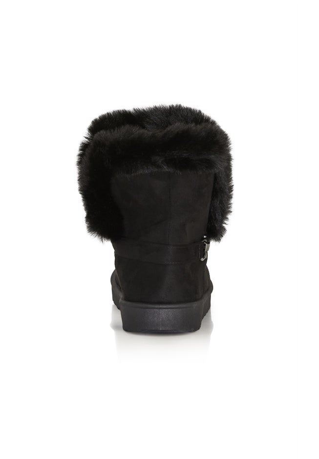 WIDE FIT Pippa Hug Boot image number null