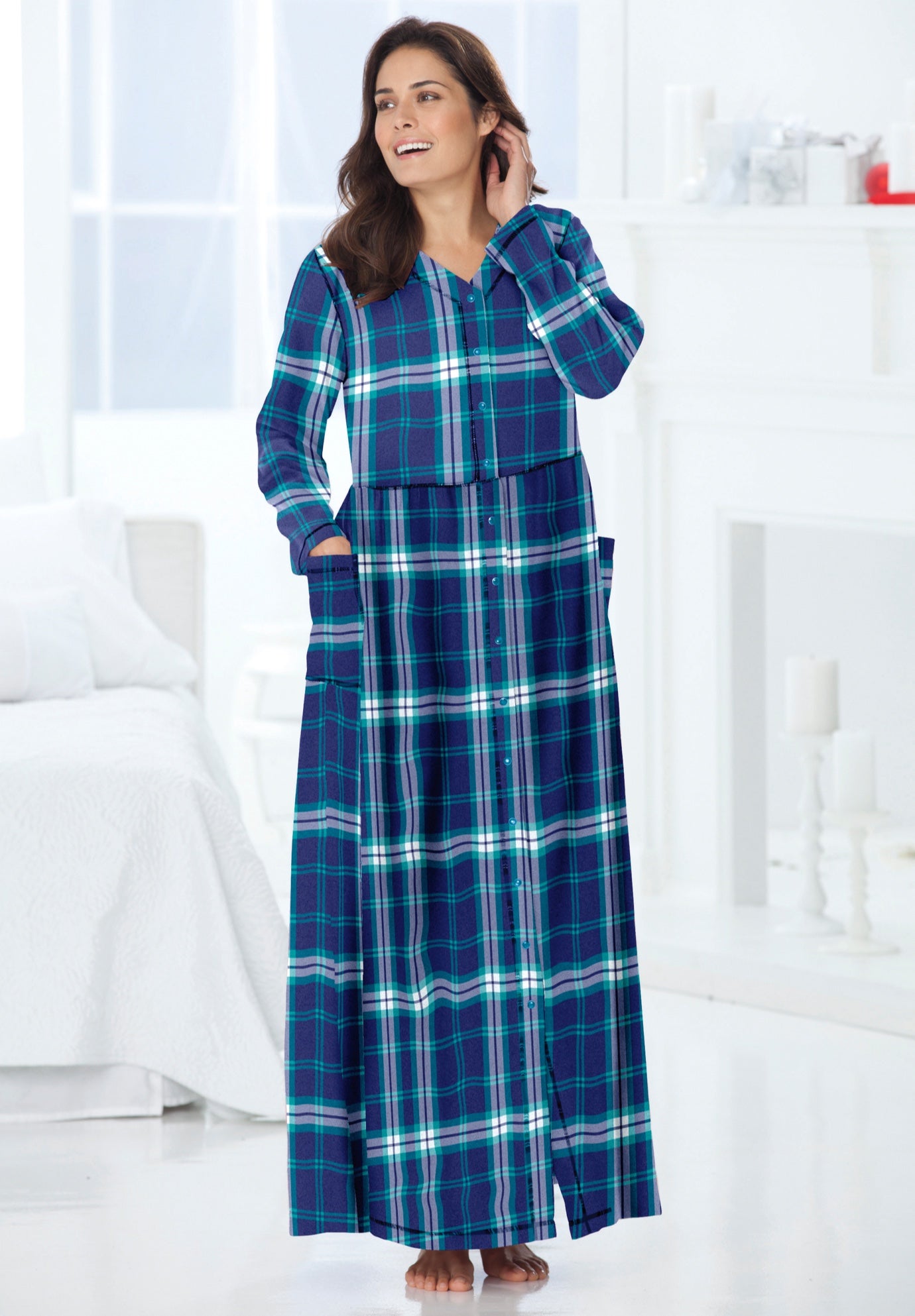 Flannel Plaid Lounger  image number 0