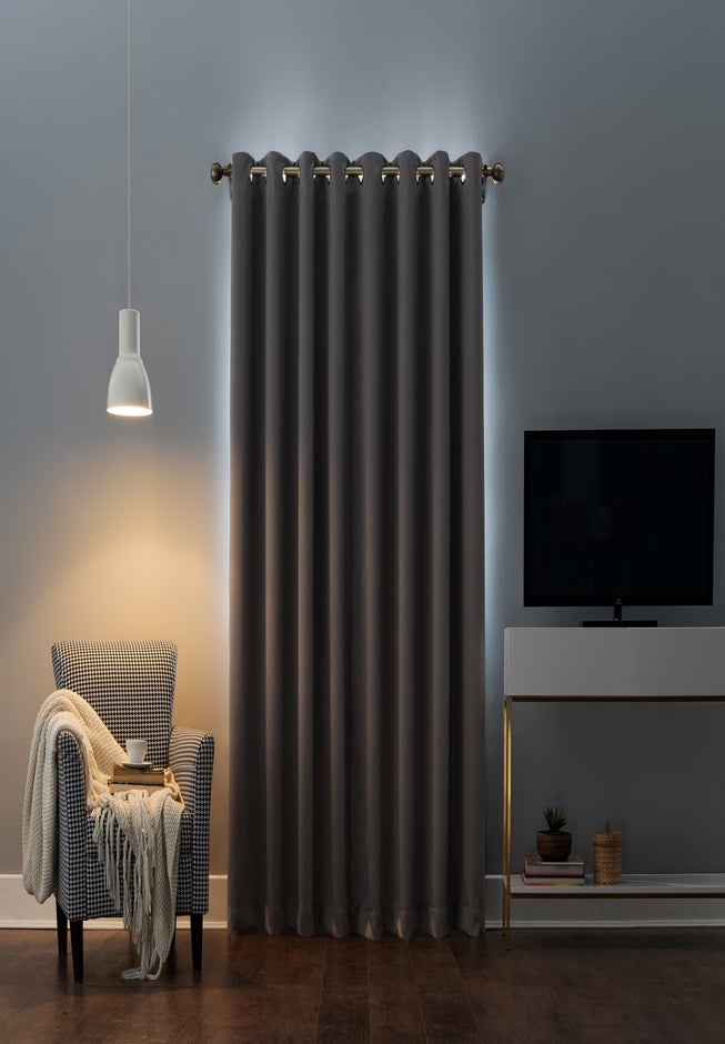 Sun Zero™ Oslo 100% Blackout Grommet Panel image number 2