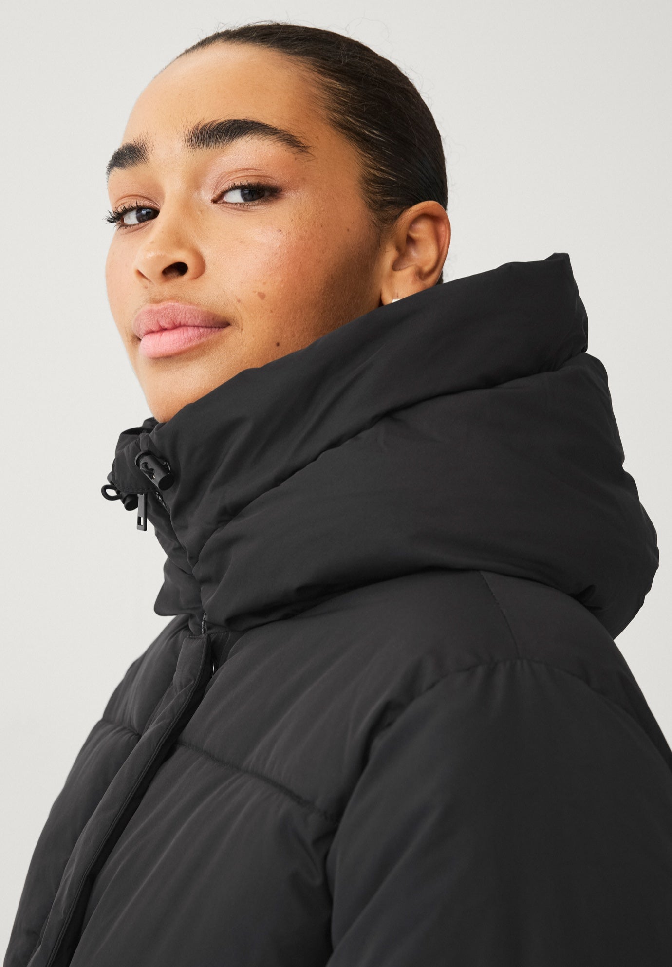 Hooded Drawstring Puffer image number 1