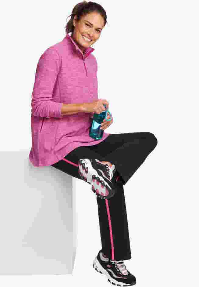 Microfleece Quarter-Zip Pullover image number 6