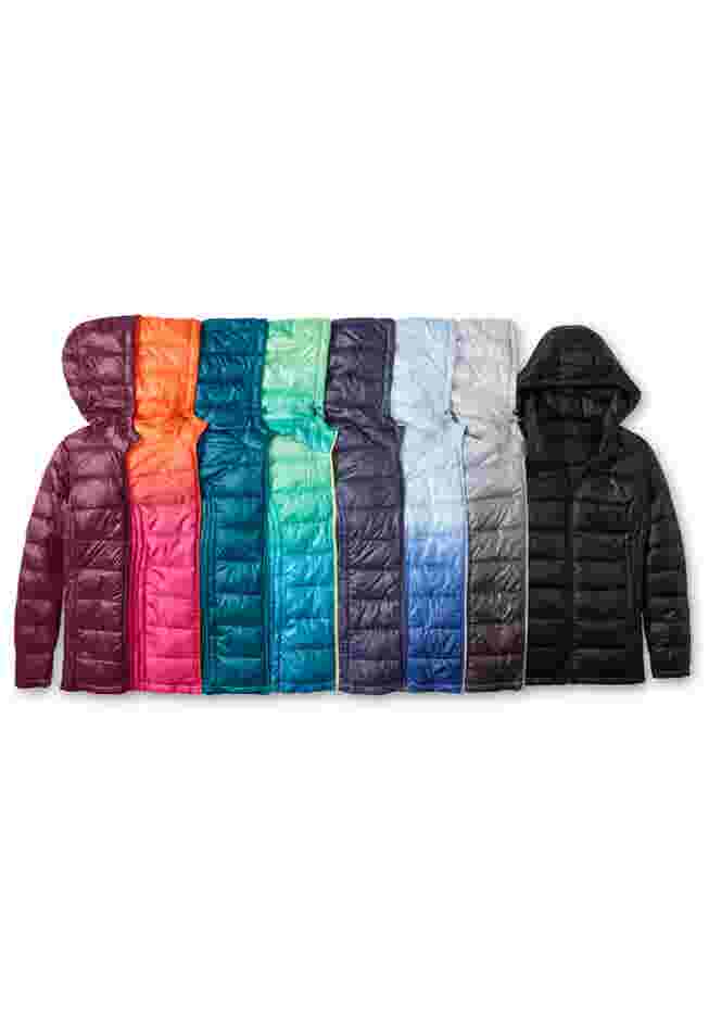 Packable Puffer Jacket image number 4
