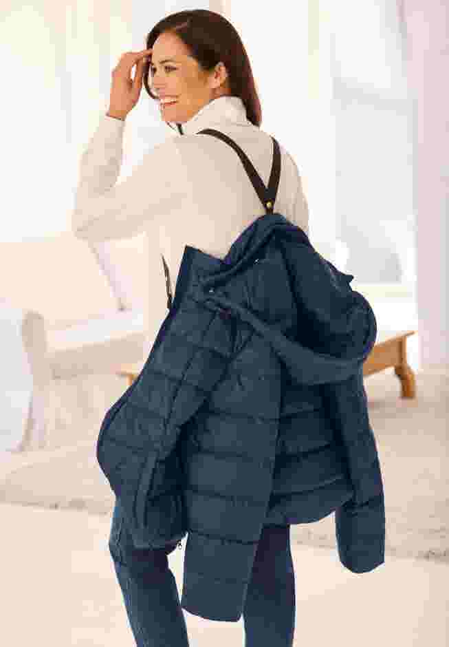Hands-Free Puffer Coat image number 2