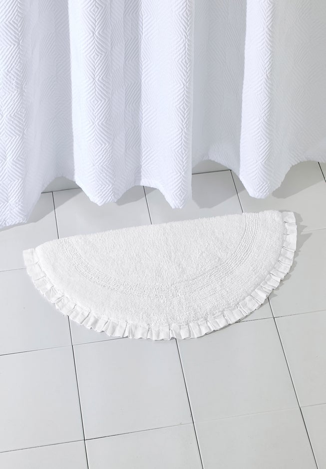 Half Round Ruffle Bath Rug image number 0