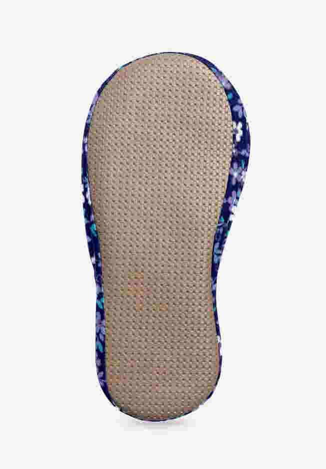 DREAMS & CO.® COTTON SLIPPER. image number 2
