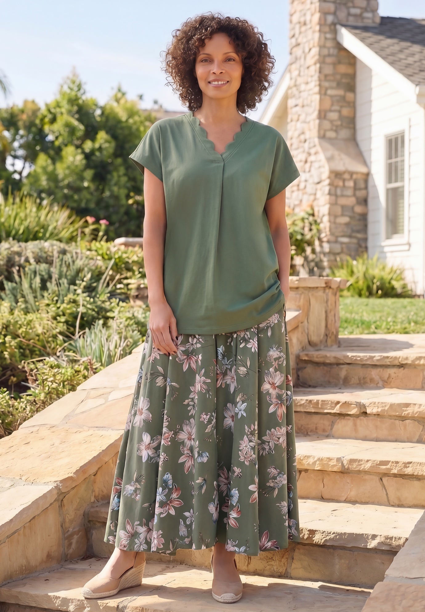 V-Neck Scallop Trim Longline Knit Tunic Top image number 0