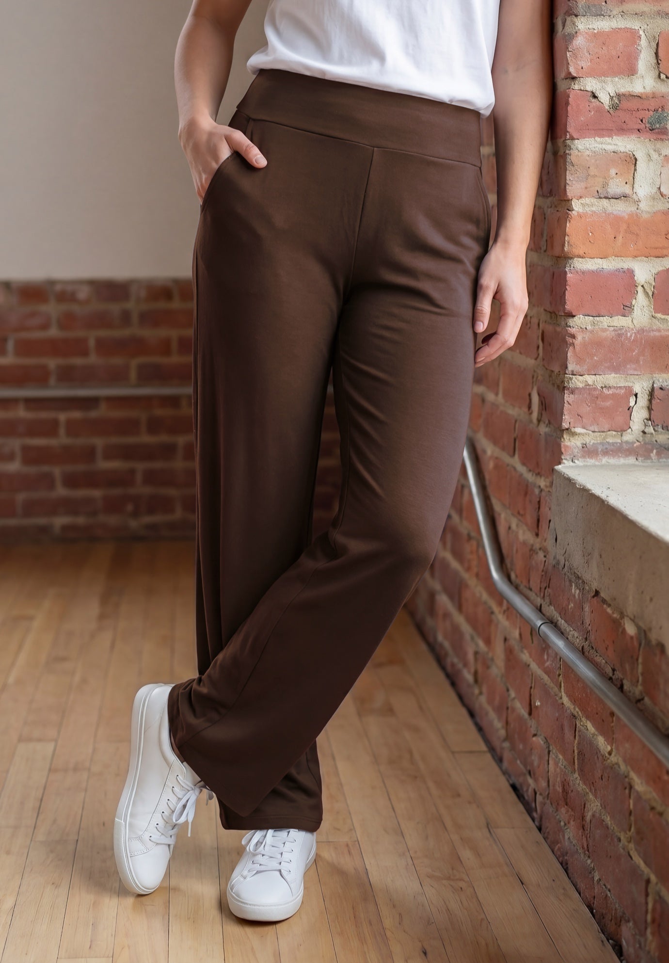 All-Day No-Roll Straight-Leg Knit Pant image number 0