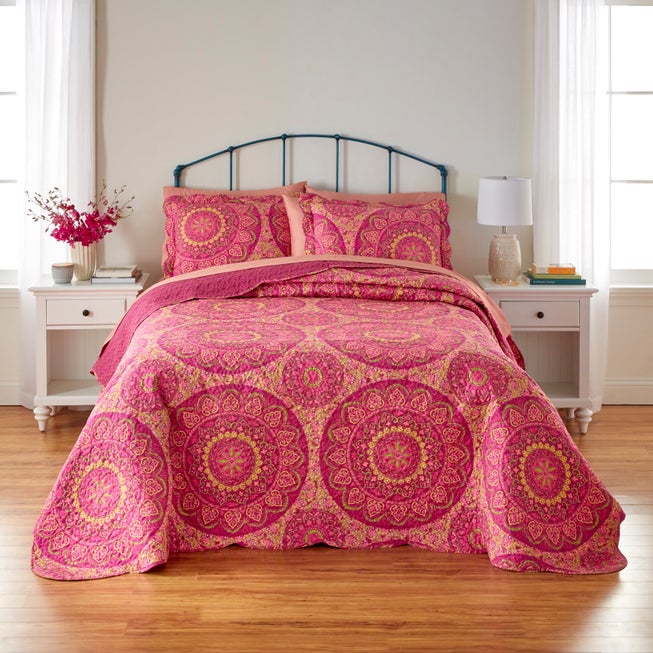 3-PC. Medallion Bedspread Set image number null