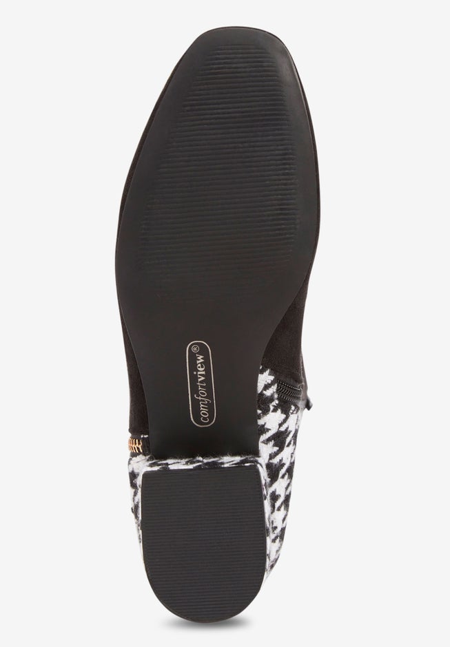 The Emerald Tall Wide Calf Boot By Comfortview image number 2