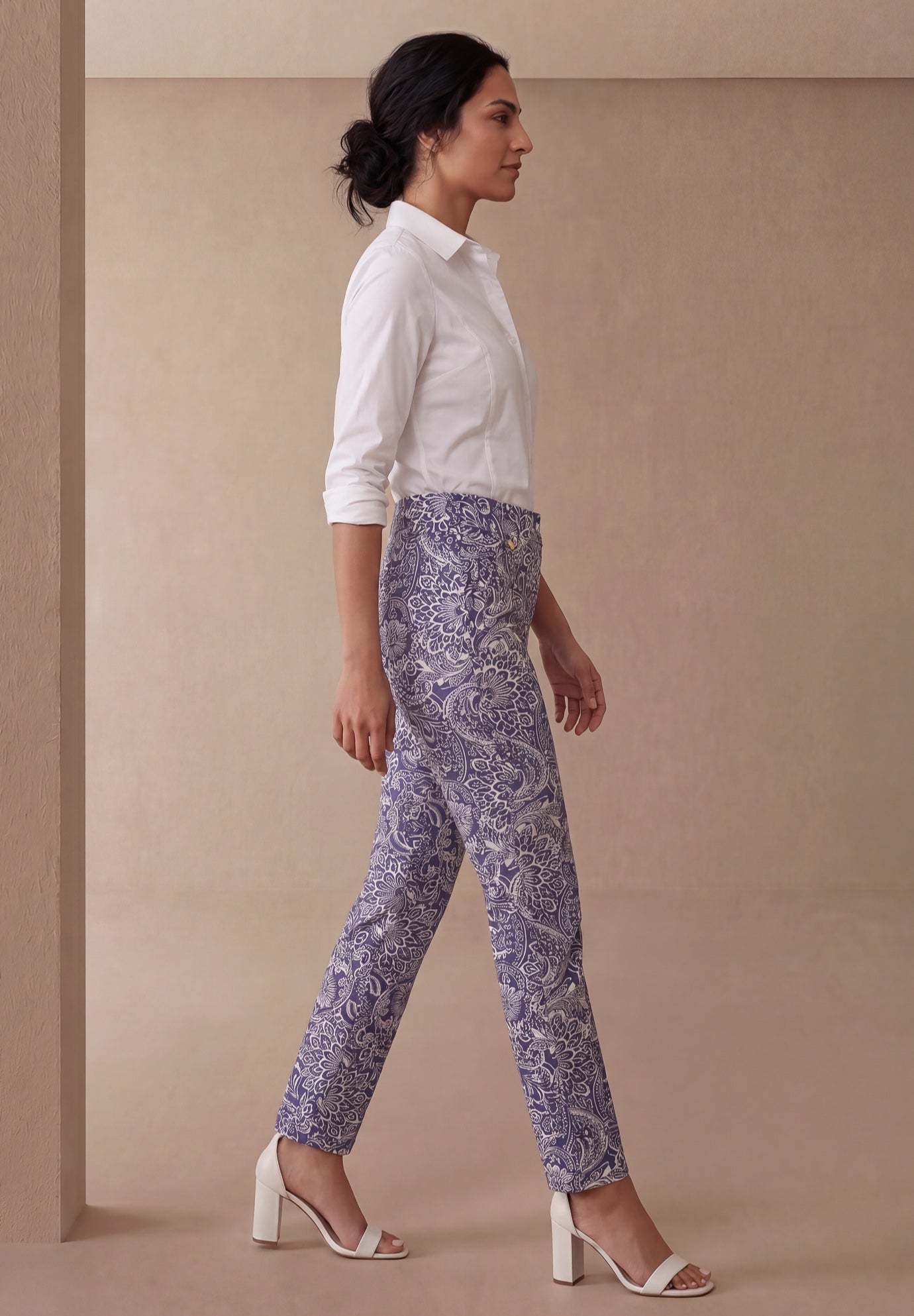 Comfort Waist Stretch Denim Straight-Leg Jean image number 1