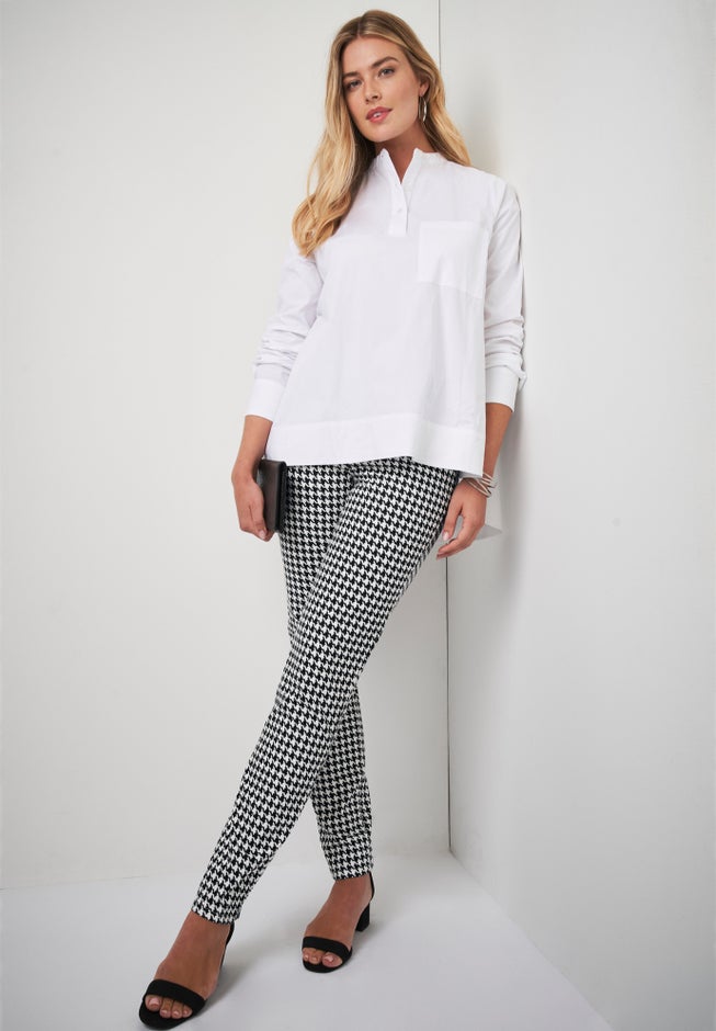 Comfort Waist Stretch Denim Straight Leg Jean image number 3