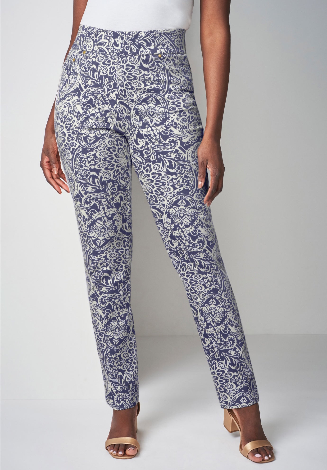 Comfort Waist Stretch Denim Straight Leg Jean image number 0