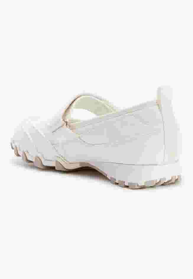 The Basil Sneaker by Comfortview image number 1