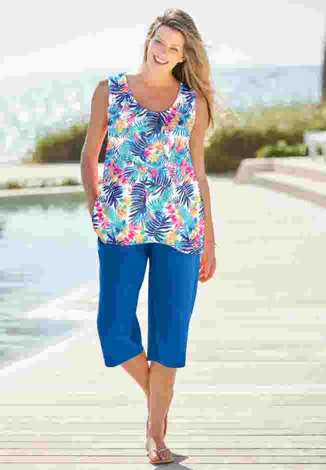 Womens Plus-Size Elastic-Waist Pull-On Knit Pocket Capri Pants image number 0