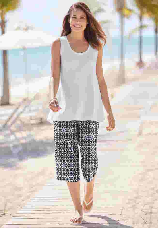 Elastic-Waist Pull-On Knit Pocket Capri Pants image number 0