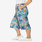 Elastic-Waist Pull-On Knit Pocket Capri Pants image number null