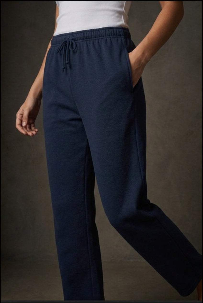 Better-Fleece Pull-On Drawstring Sweatpants image number 3