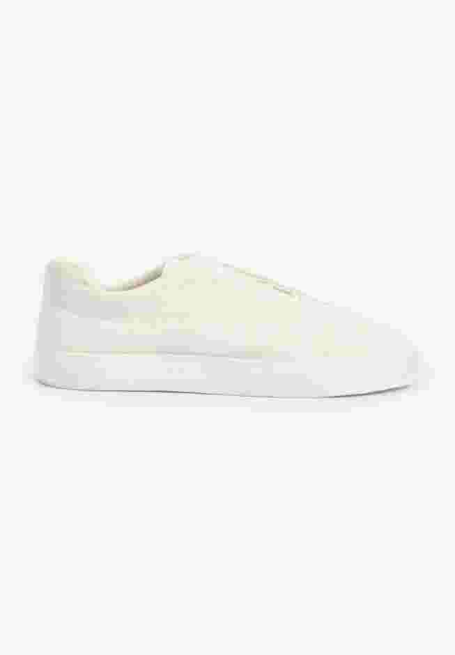 The Bungee Slip On Sneaker image number 3