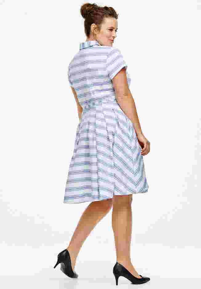 Sandy Shirtwaist Dress image number 5