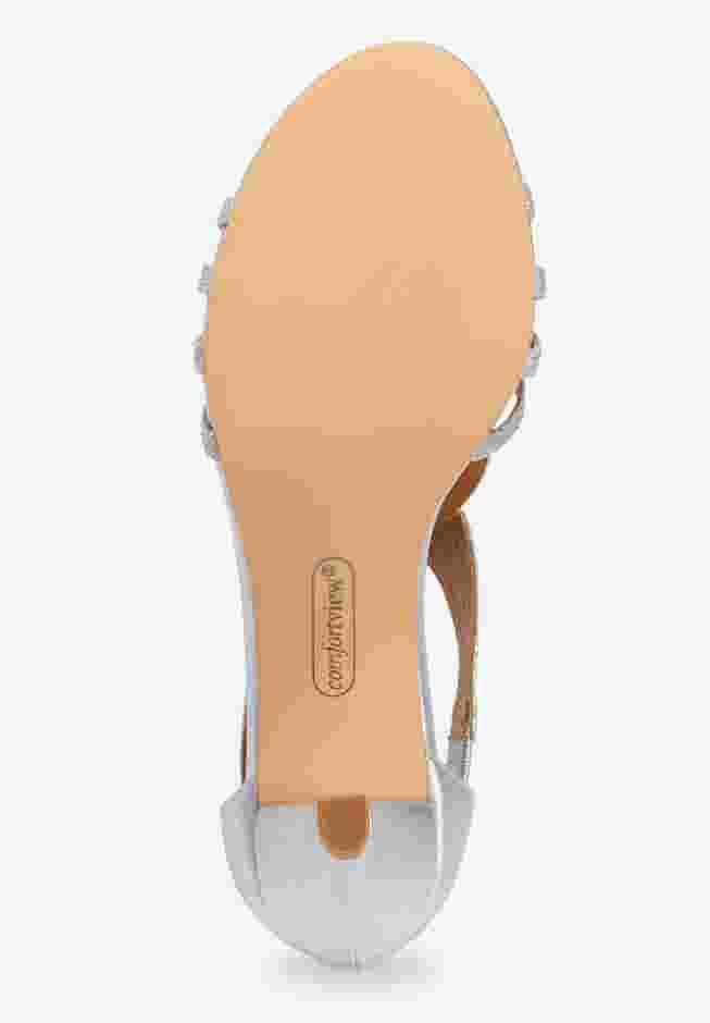 The Genevieve Pump image number 2