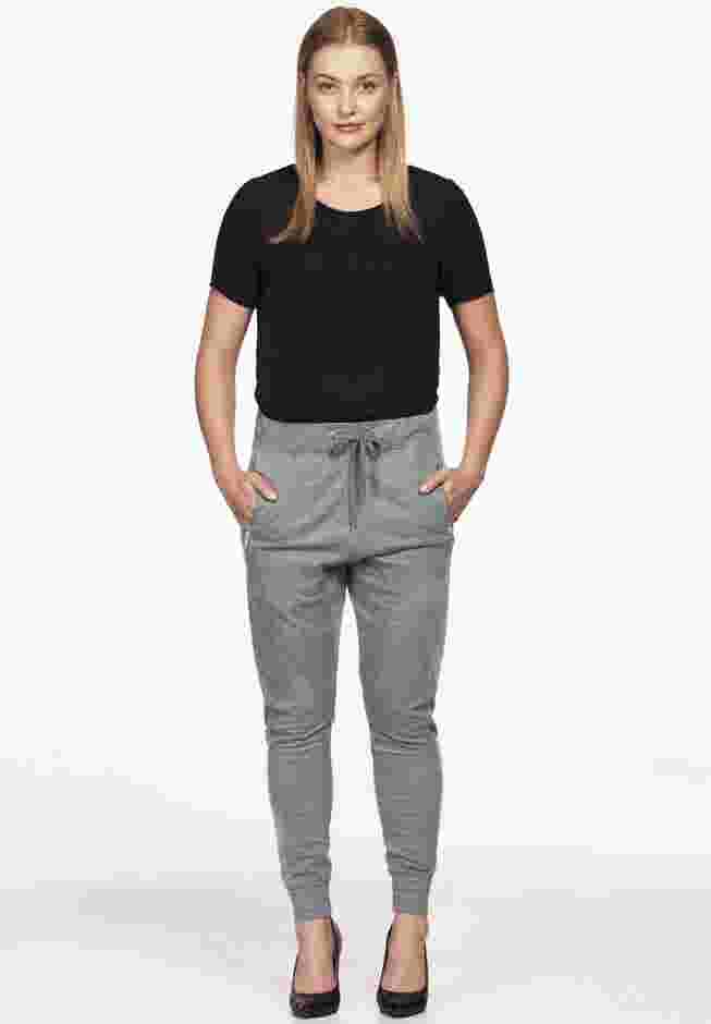Soft Ease Knit Shorts image number 7