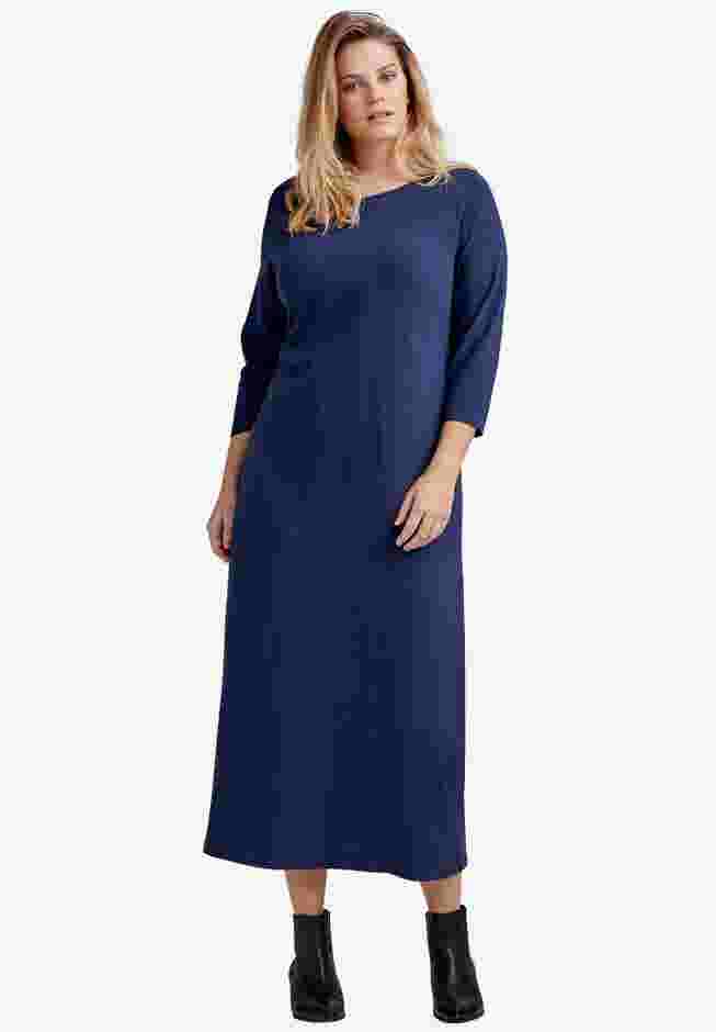 Three-Quarter Sleeve Knit Maxi Dress image number 0