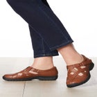 The Cailyn Flat image number null