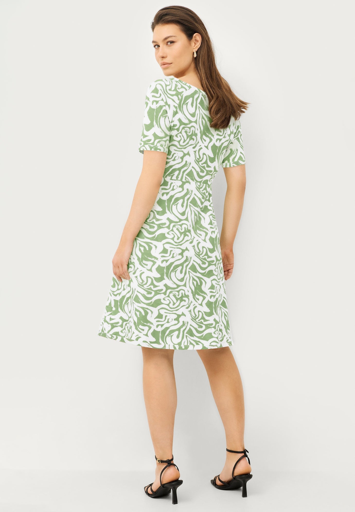 Short Sleeve Fit & Flare Knit Dress image number 1