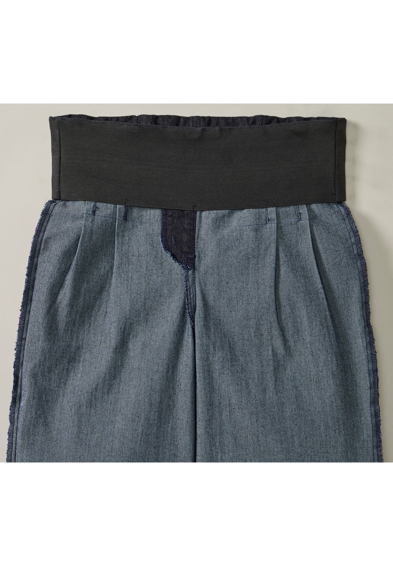 Sculpt Fit Straight Leg Jean image number 3