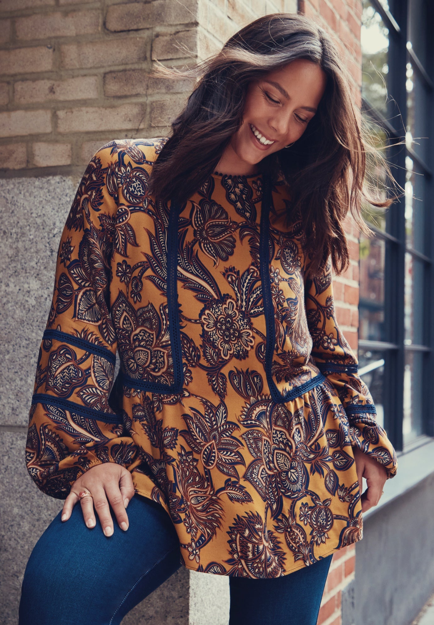 Bridget Lace Detail Blouse image number 3