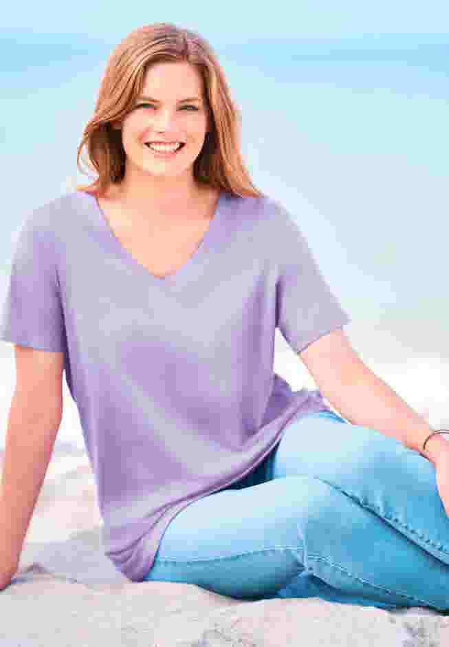 Perfect Short-Sleeve V-Neck Tee image number 0