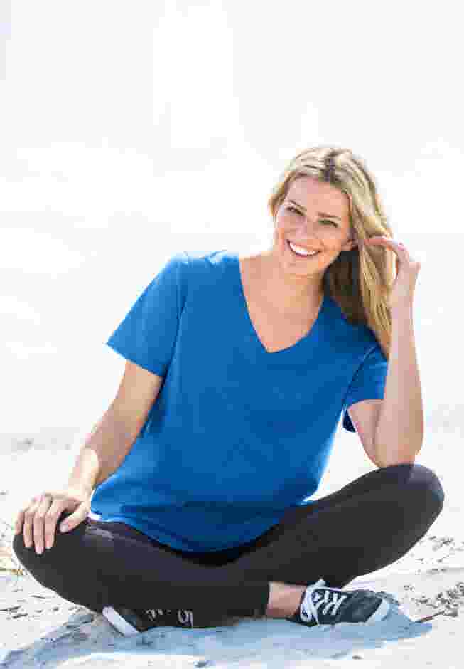 Perfect Short-Sleeve V-Neck Tee image number 0