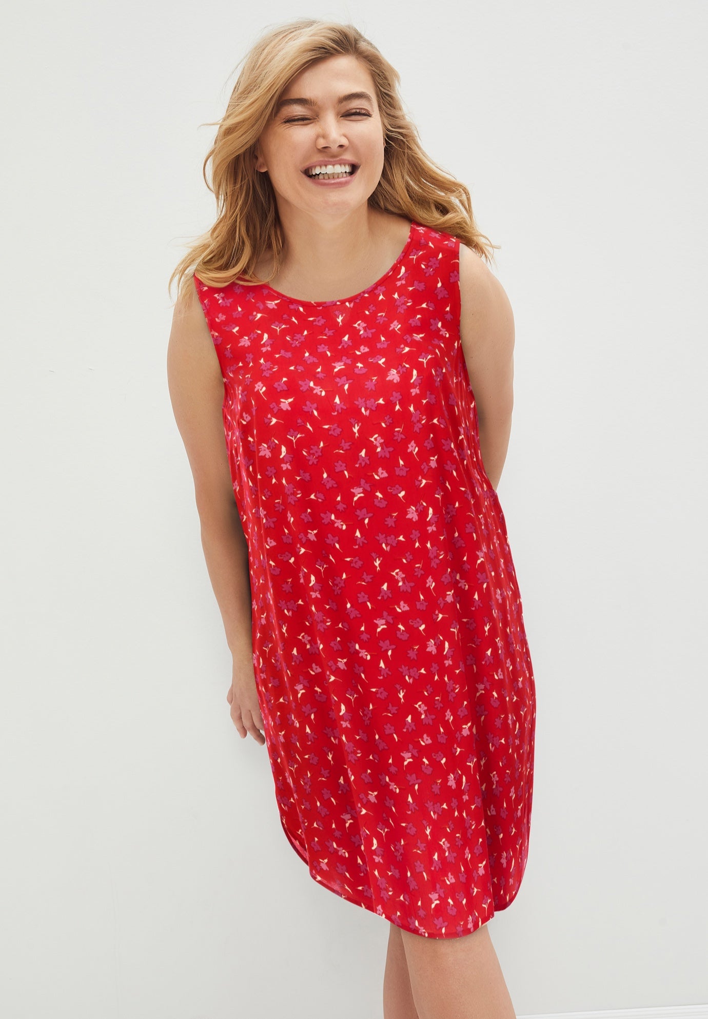 Sleeveless Shift Dress image number 0