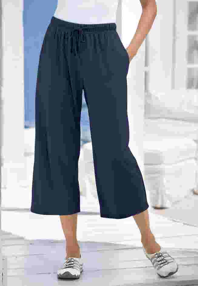 Sport-Knit Pull-On Capri Pants image number 0