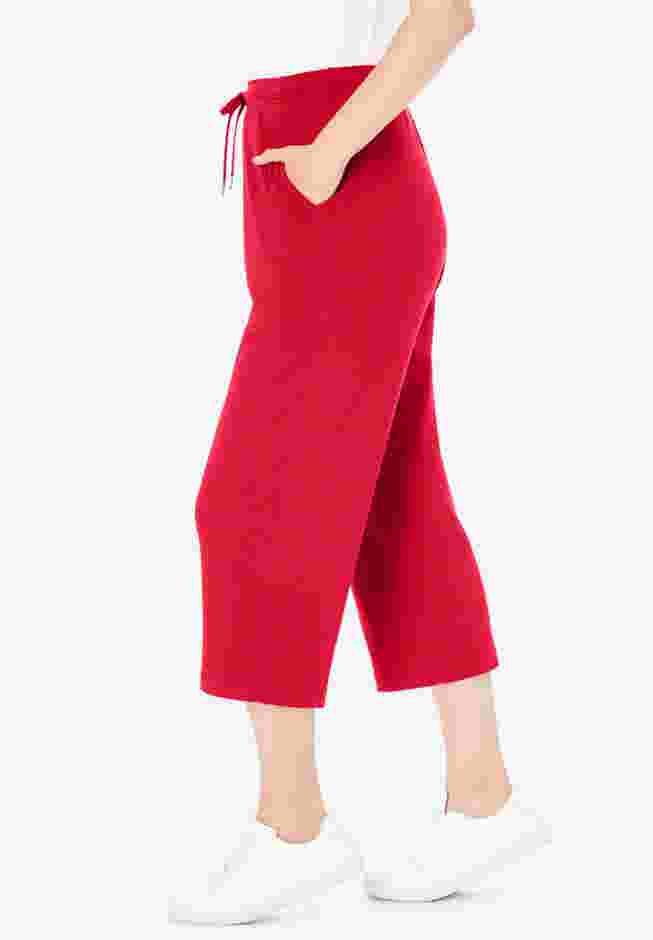 Sport-Knit Pull-On Capri Pants image number 2