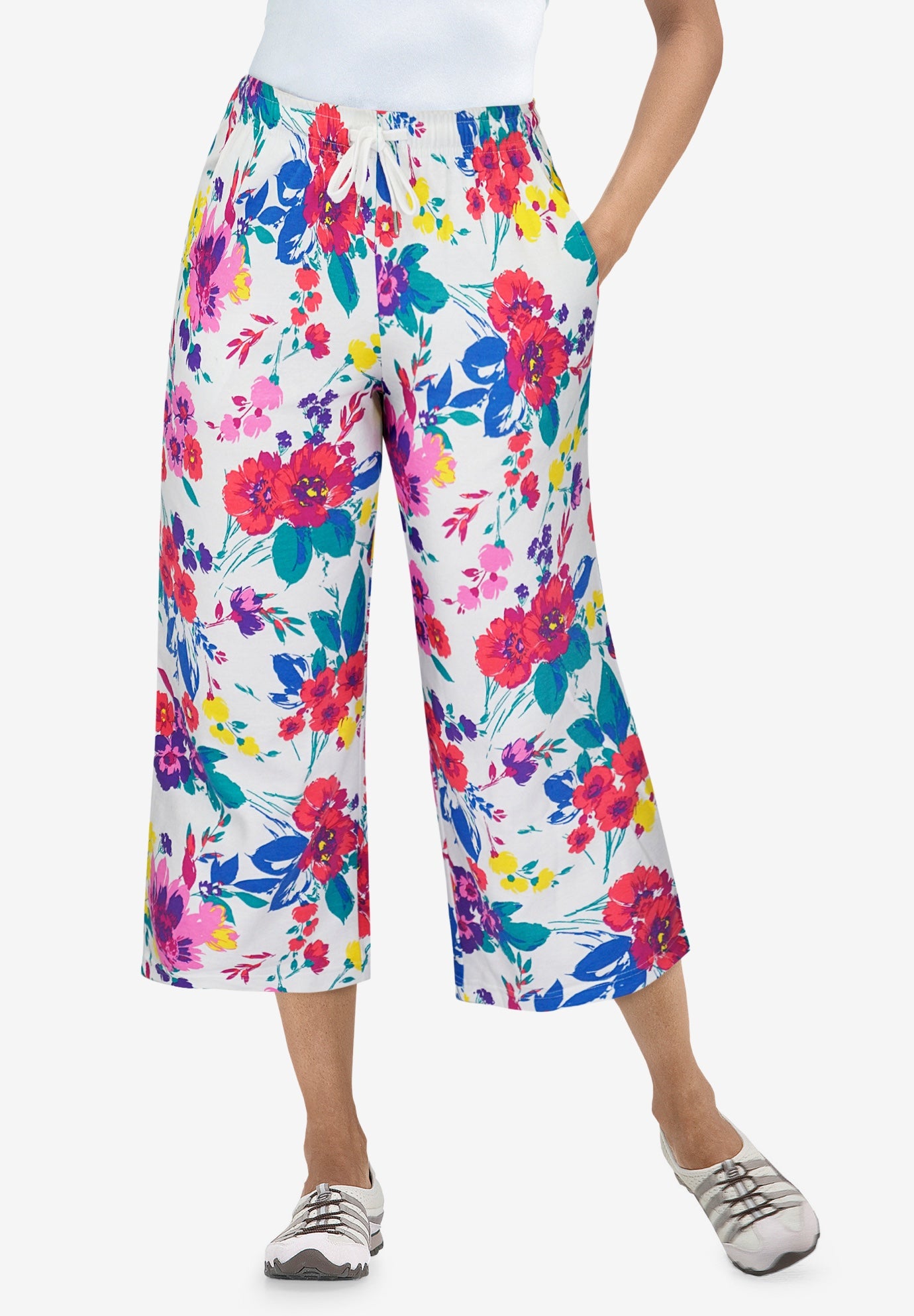 Sport-Knit Pull-On Capri Pants image number 6